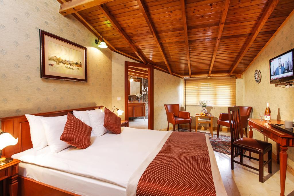 Hotel Erguvan - Special Category Istanbul Exterior photo