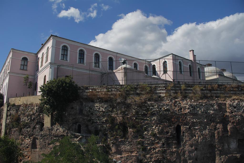 Hotel Erguvan - Special Category Istanbul Exterior photo